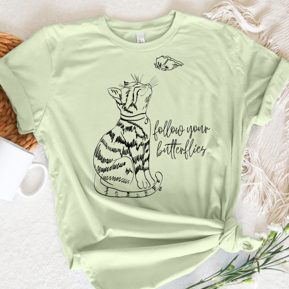 Cat Lady Graphic Tee Womens Size Small Sage Green Follow Your Butterflies 🦋